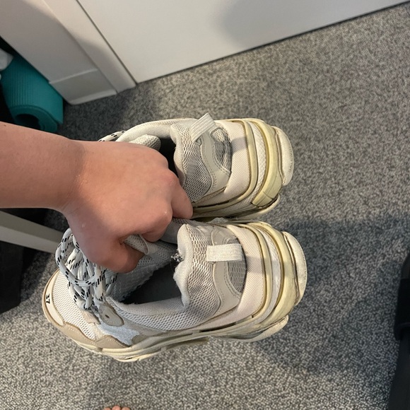 For Sale: Balenciaga Triple S Sneakers - Beige, Size 39 - Picture 8 of 11